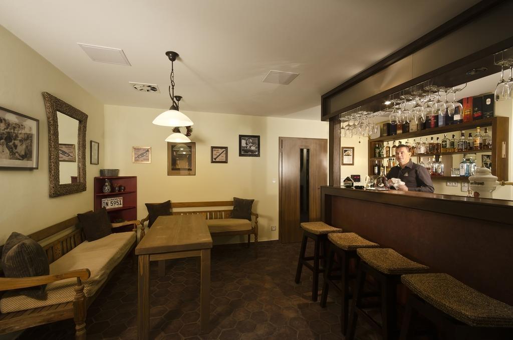 Hotel Hotel Annín Annín